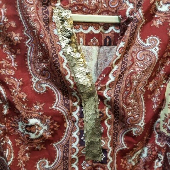 Tiny Anthropologie paisley red blouse Medium - Picture 2 of 6